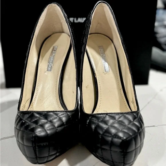 Heels - Picture 1 of 7